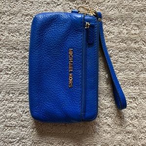 Michael Kors wristlet